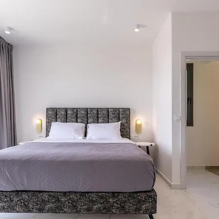 Villa Myrto - Elysian Kefalonia , 2 Min Walk From The & Brand New 2024 Minia